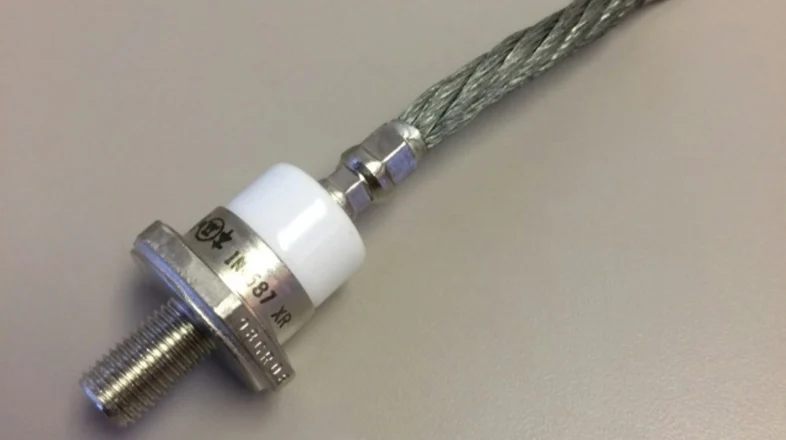 High Voltage Schottky and p-n Diodes オンライン講座