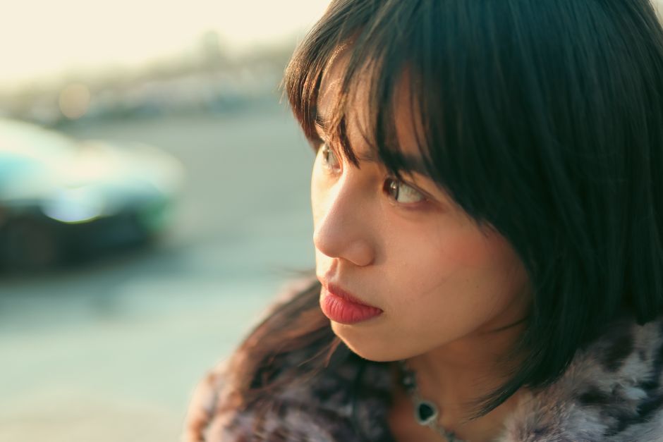 穏やかな笑顔を取り戻した女性
