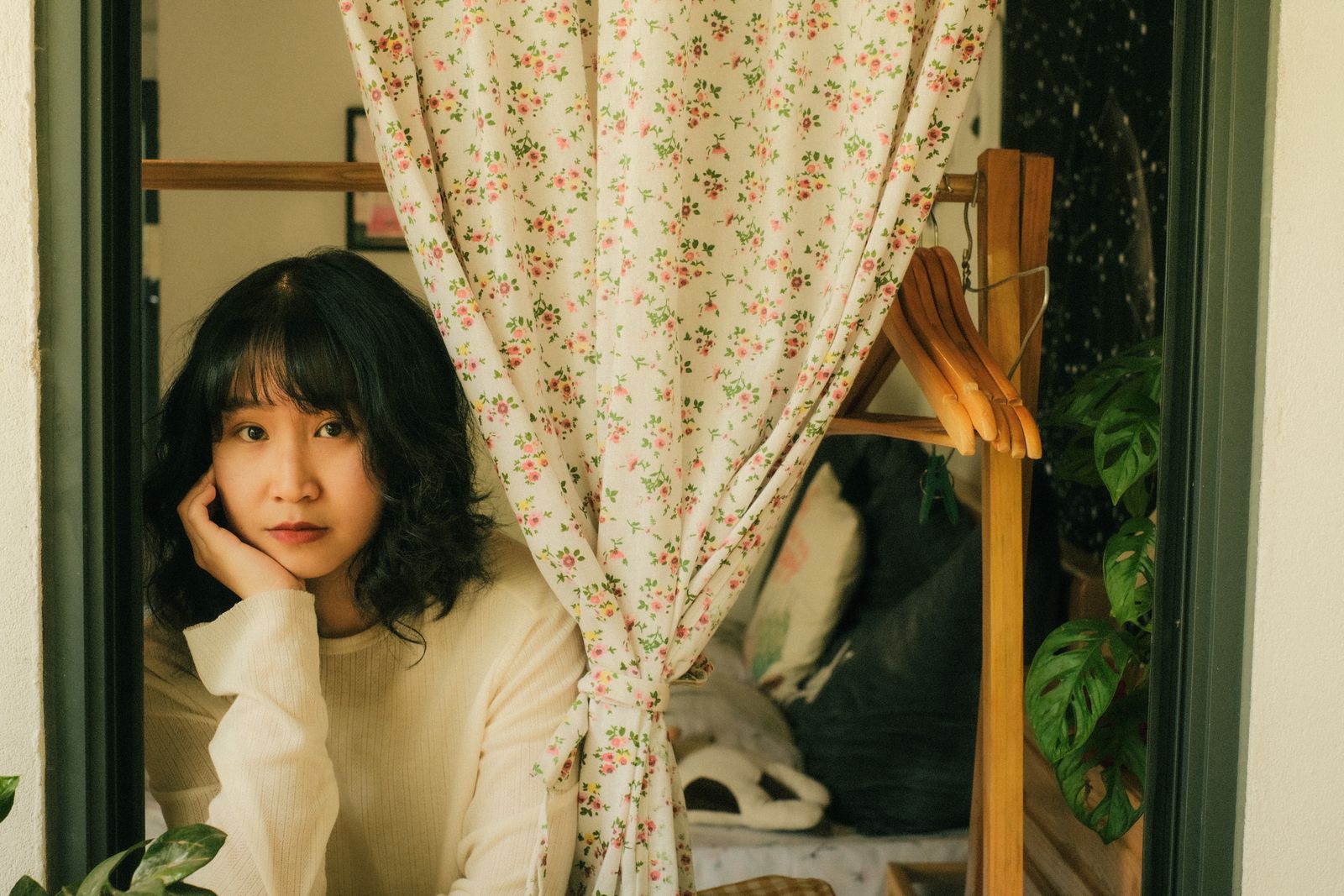 セラピスト 新規客 来ないをテーマにした女性のイメージ写真
