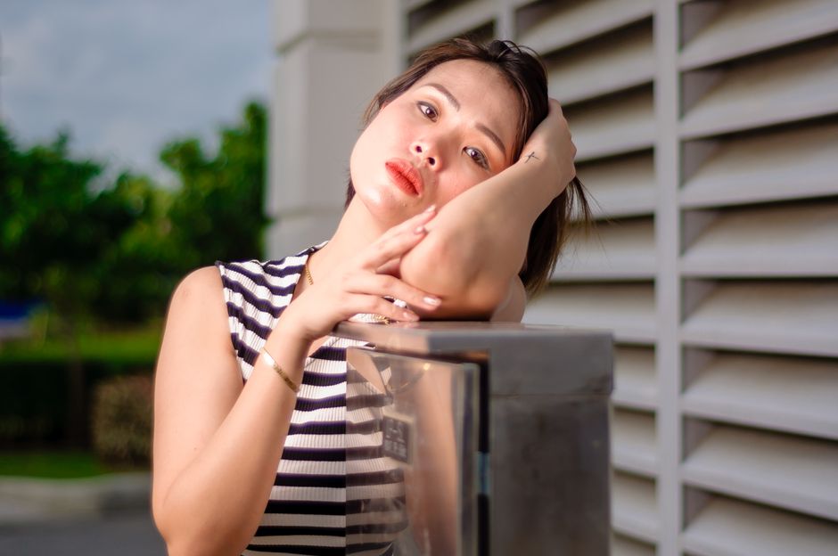 ひとりで気持ちを整理する様子