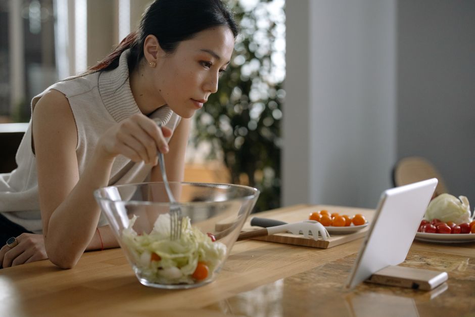 ご飯にのせるだけの手軽な一品