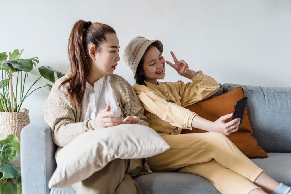 カウンセラー インスタ 集客に悩む女性のイメージ