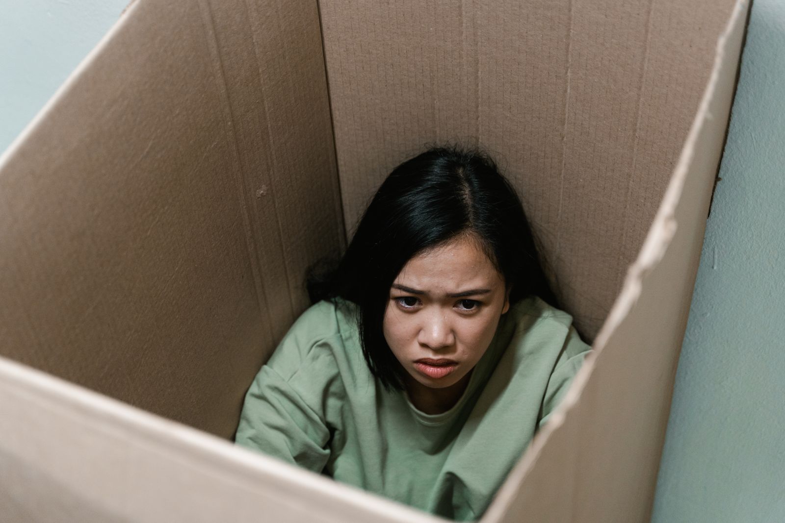 友達から誘われないと向き合う穏やかなシーン