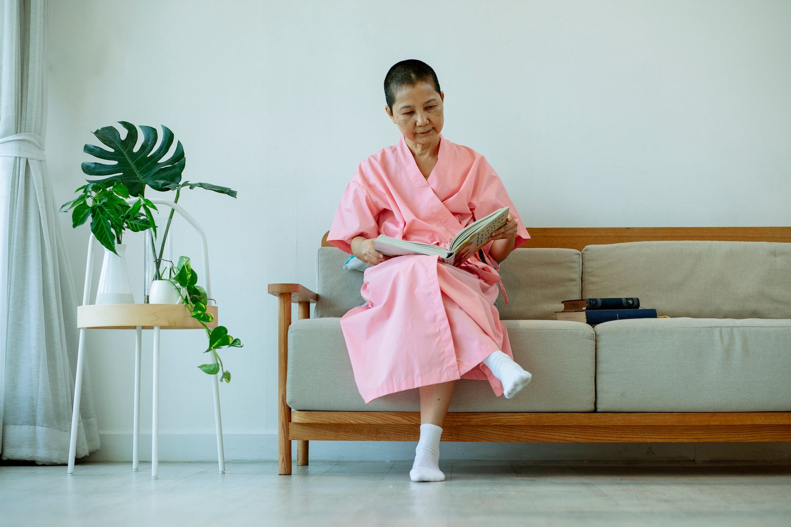 読書が続かないと向き合う穏やかなシーン