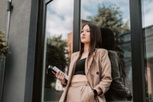 生き方がわからない 30代に悩む女性のイメージ